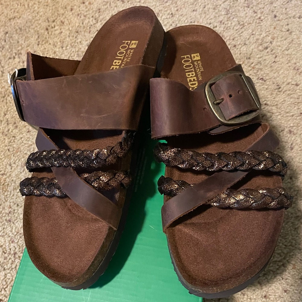 White Mountain Sandals Size 10M